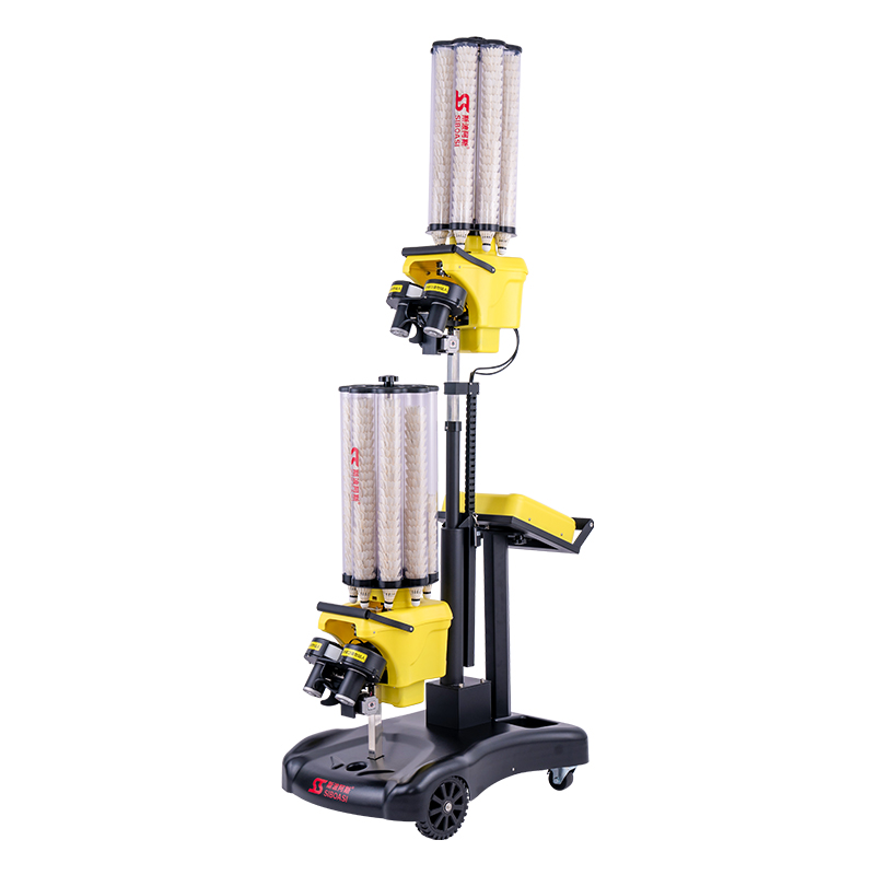 Top Level Badminton Launcher